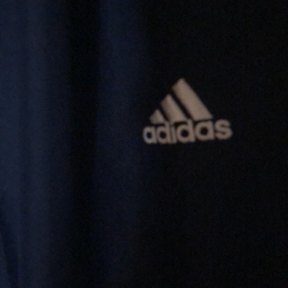 EUC Women’s Adidas athletic pants size medium - Picture 3 of 4